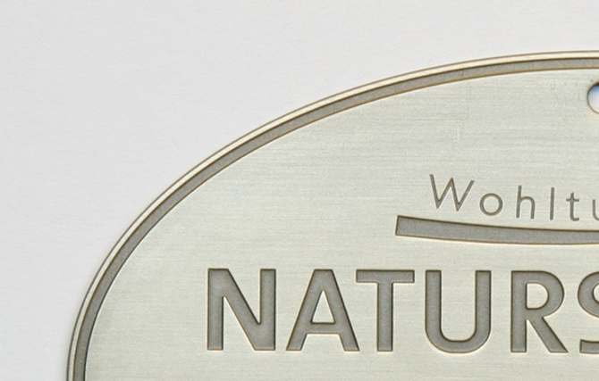 Mit dieser Plakette aktivieren Sie Vollkommene Qualität und Geschmack 